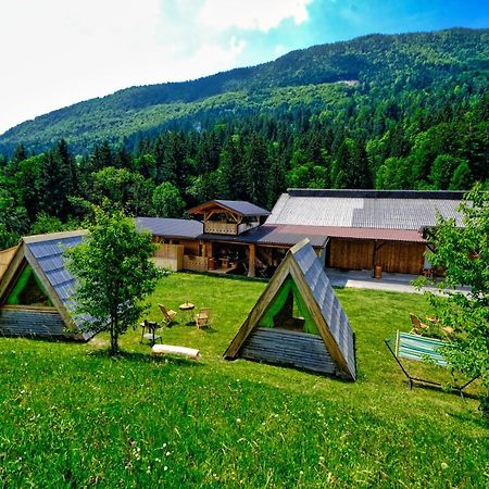 Hotel Glamping Brodej à Vitanje Extérieur photo