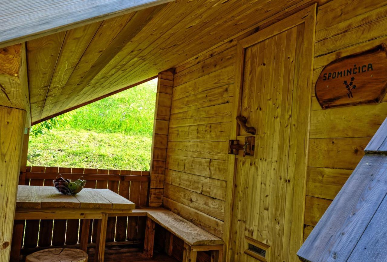 Hotel Glamping Brodej à Vitanje Extérieur photo