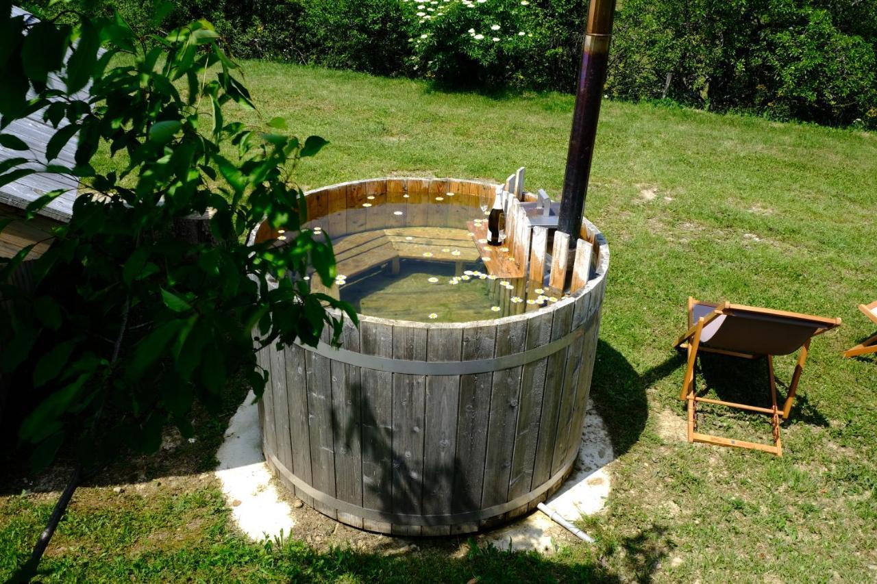Hotel Glamping Brodej à Vitanje Extérieur photo